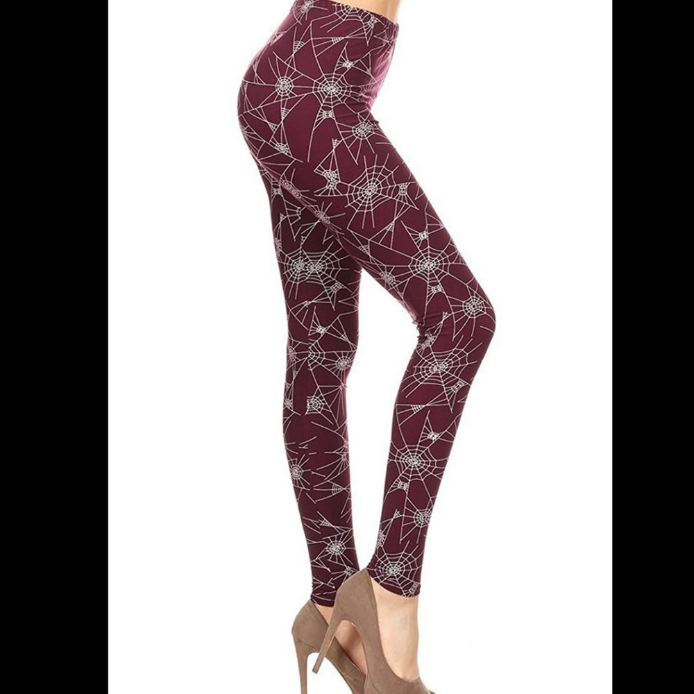 Halloween Purple Webs Print Buttery Soft Leggings